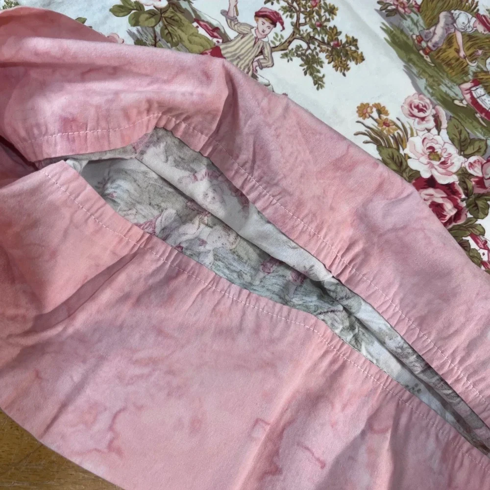 Vtg Handmade Standard Pillowcase Set 2 Toile Floral Pastoral Pink Green Cotton
